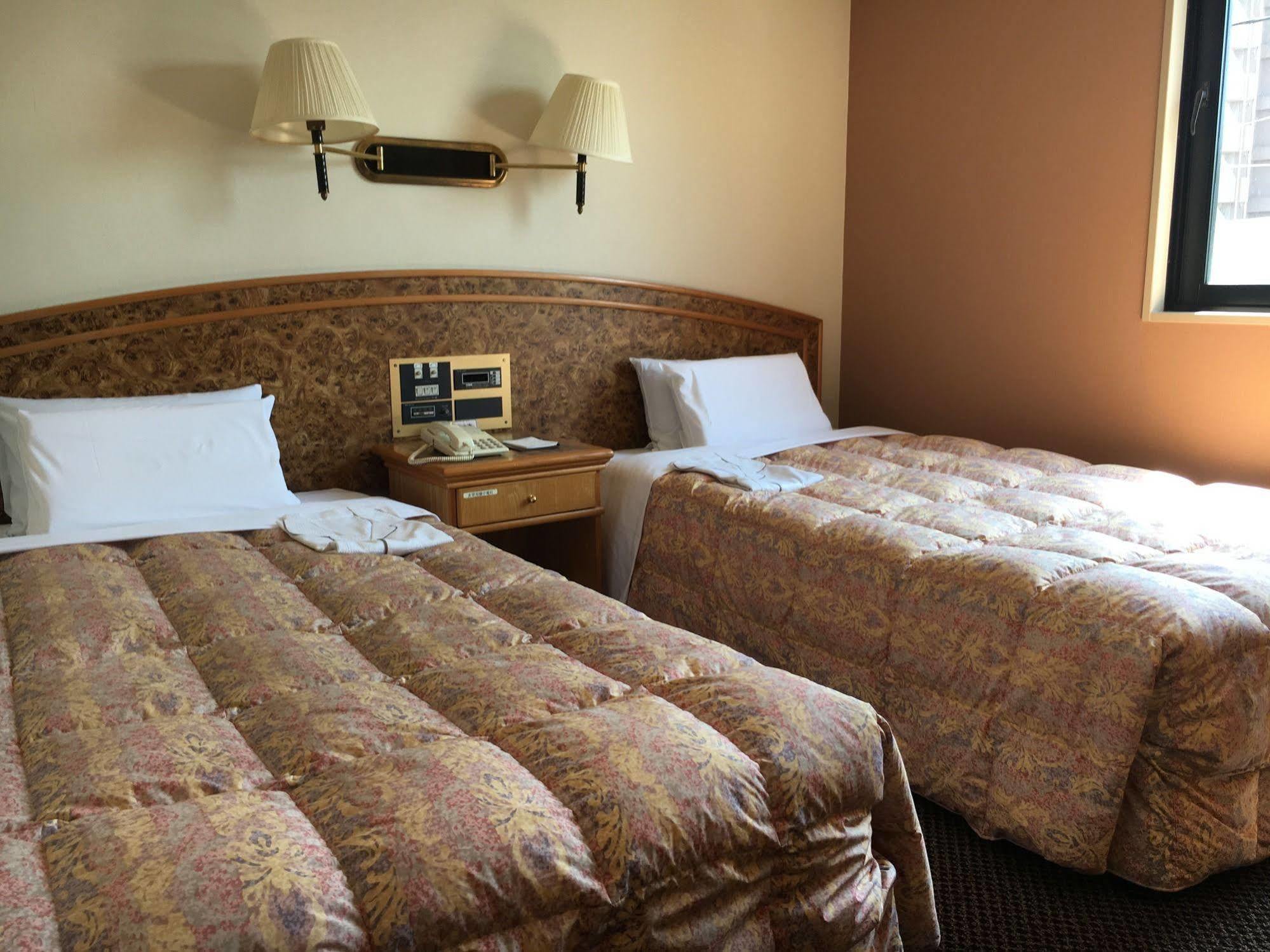 Fukuyama Rose Garden Hotel 외부 사진